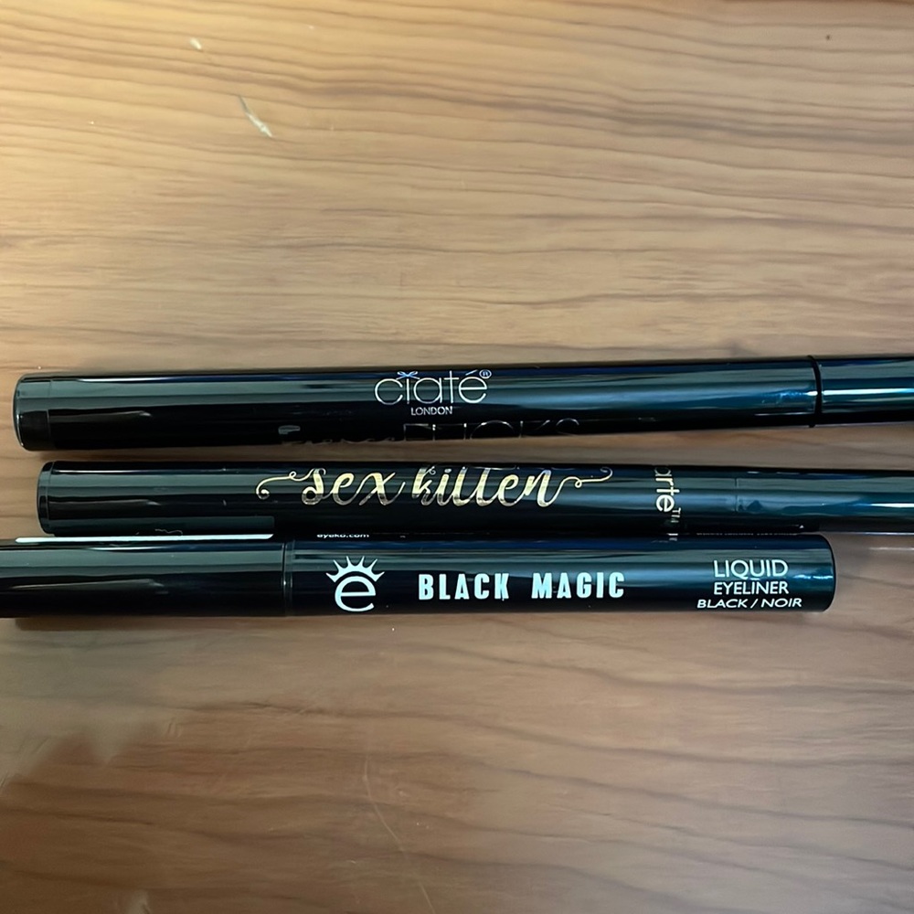 3 liquid eyeliners